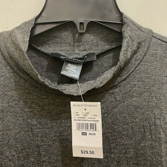 ASHLEY STEWART:NWT, Charcoal mock neck Size 26/28; 96%rayon 4%Spandex - Picture 2 of 3